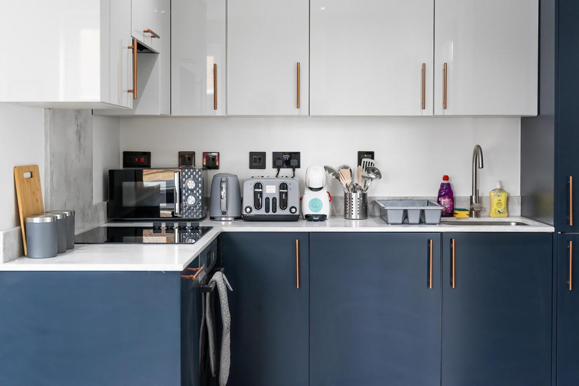 London Road Romford Block Apartment Bagian luar foto