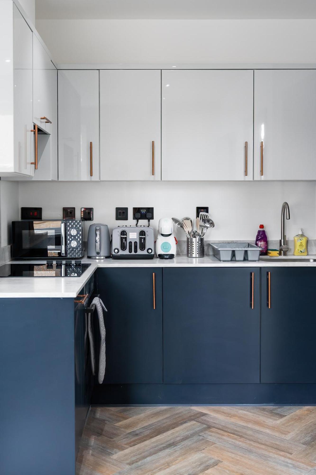 London Road Romford Block Apartment Bagian luar foto