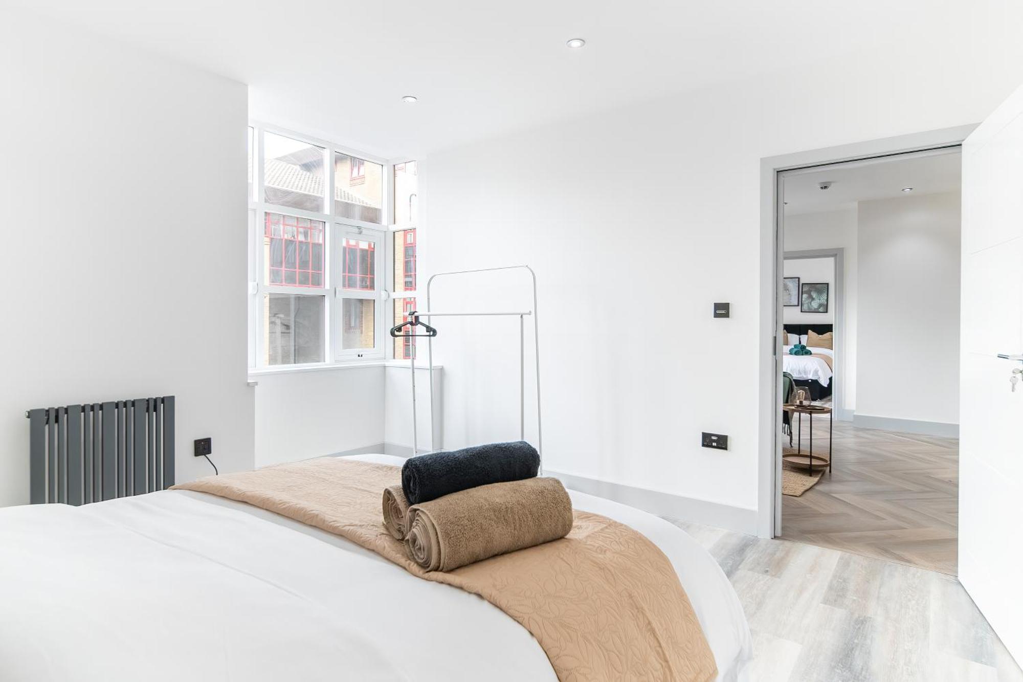 London Road Romford Block Apartment Bagian luar foto