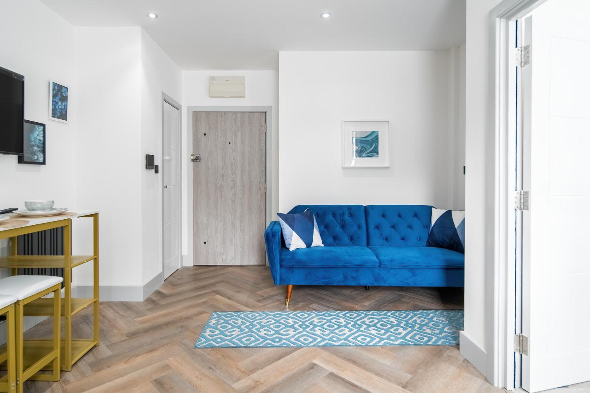 London Road Romford Block Apartment Bagian luar foto